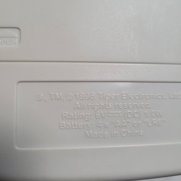 Wheel Of Fortune Electronic Handheld Game Deluxe Cartridge Tiger 1998 - Picture 10 of 10